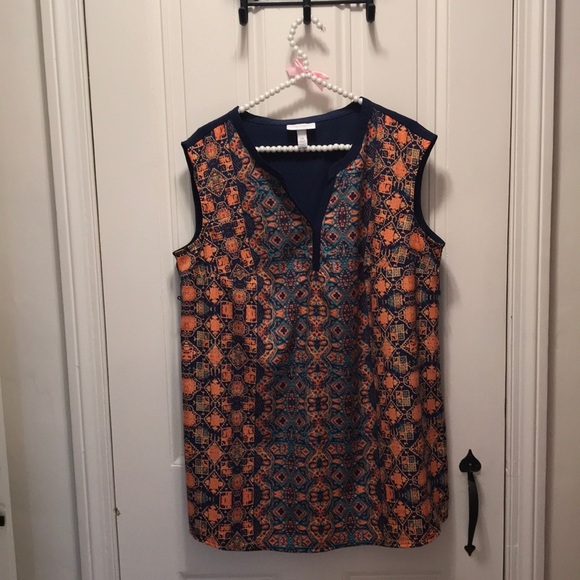 Is Lange for Target. Large. Maternity Blouse - Picture 1 of 10
